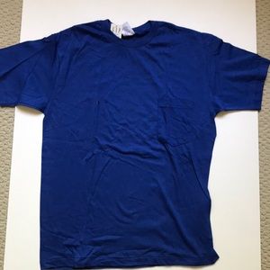 Gap blue pocket tee - Size small - BNWT